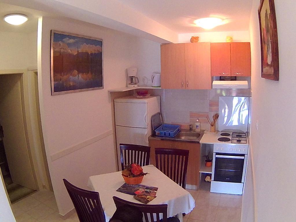 Apartments Ivana I Darko Omiš Dış mekan fotoğraf